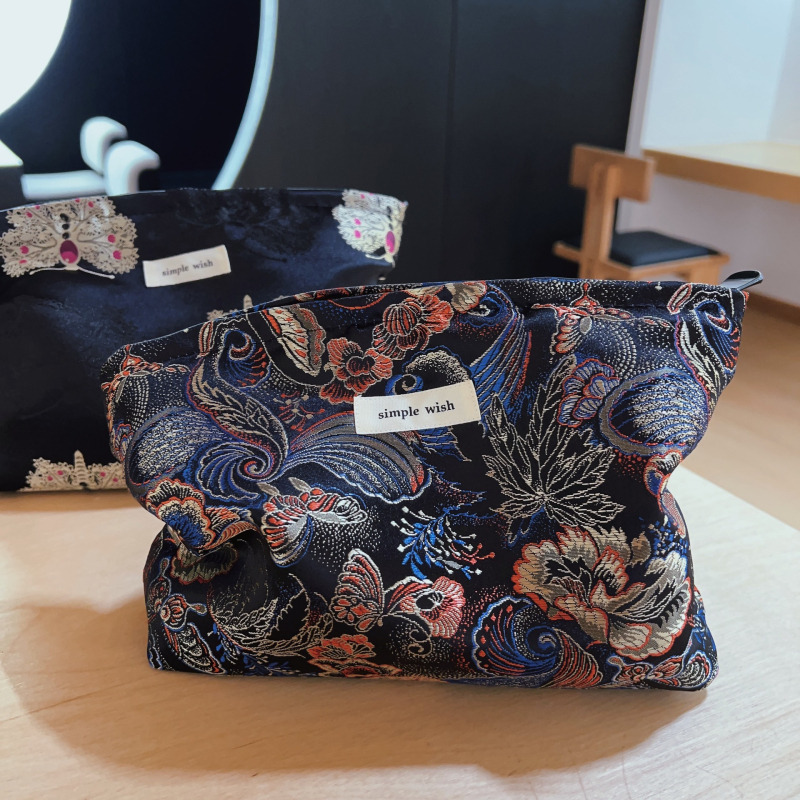 Kanvas kosmētikas soma ar horizontālu kvadrāta formu, rāvējslēdzējs, mīksta odere