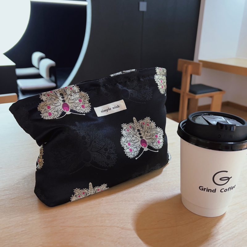 Kanvas kosmētikas soma ar horizontālu kvadrāta formu, rāvējslēdzējs, mīksta odere