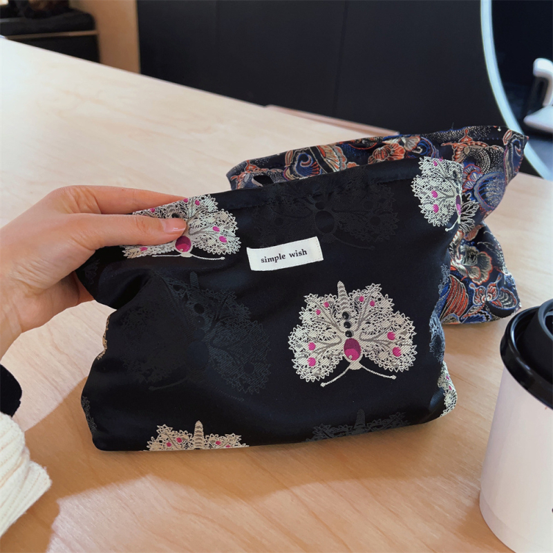 Kanvas kosmētikas soma ar horizontālu kvadrāta formu, rāvējslēdzējs, mīksta odere