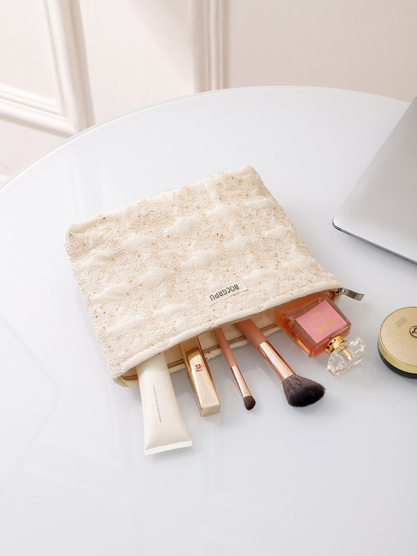 Õmmeldud kvilta kosmeetika kott lillemustriga, polüester, vooder kanvas, naistele