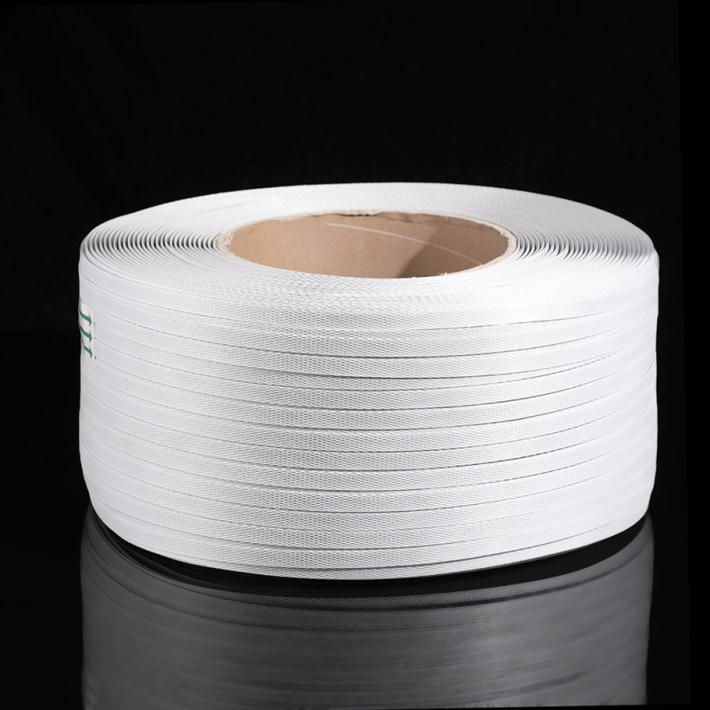 PP iepakošanas lente - biezums 1.0 mm, vilces spēks 70 kg, garums 1700 m, svars 1.5 kg