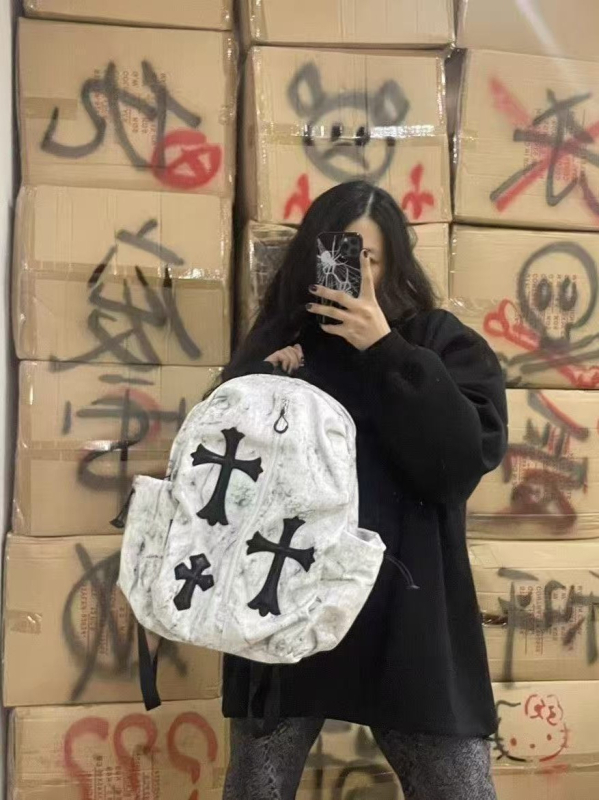 Retro tie-dye nylon ruksak, unisex, za školu i putovanja, kapacitet ispod 20 L, pogodan za 13-inčni prijenosnik