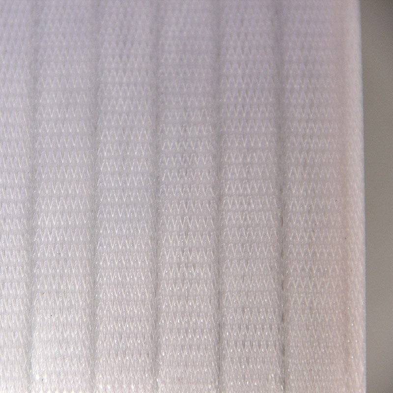 PP iepakošanas lenta iekārtām, automātiska/dal automatizēta darbība, karstā kušanas tips, biezums 0.7 mm, vilkmes stiprums 120 kg, svars 10