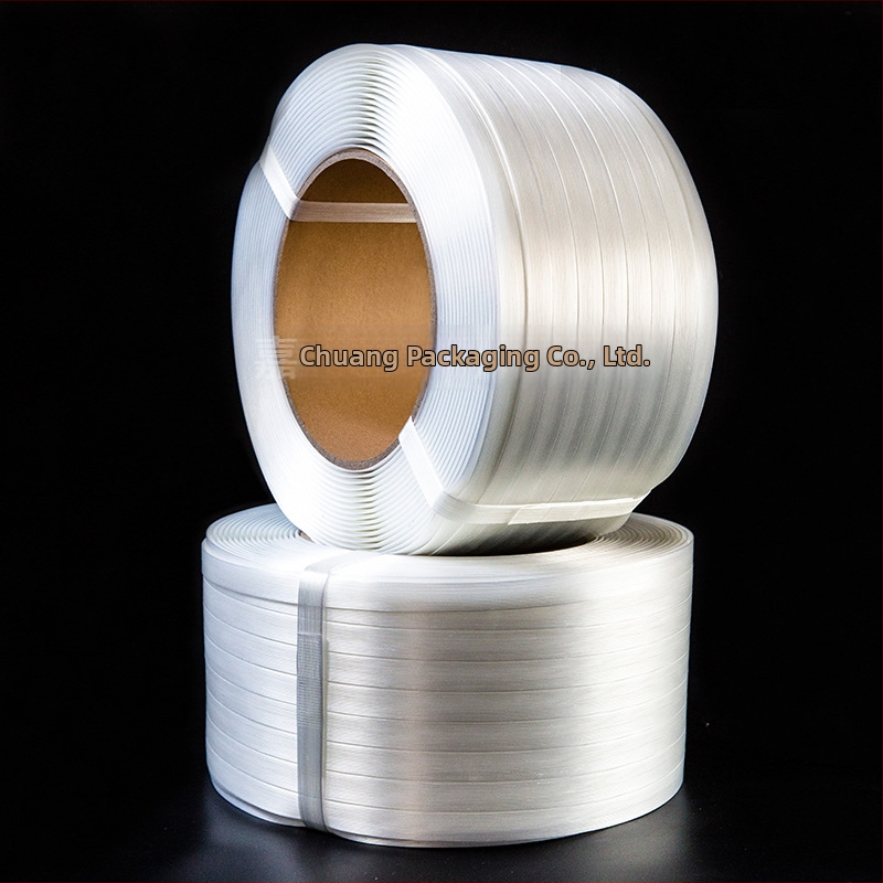 Poliestera šķiedras iepakošanas lente ar sprādzi, platums 13–32 mm, biezums 0,9–1,2 mm, rulona diametrs 200 mm