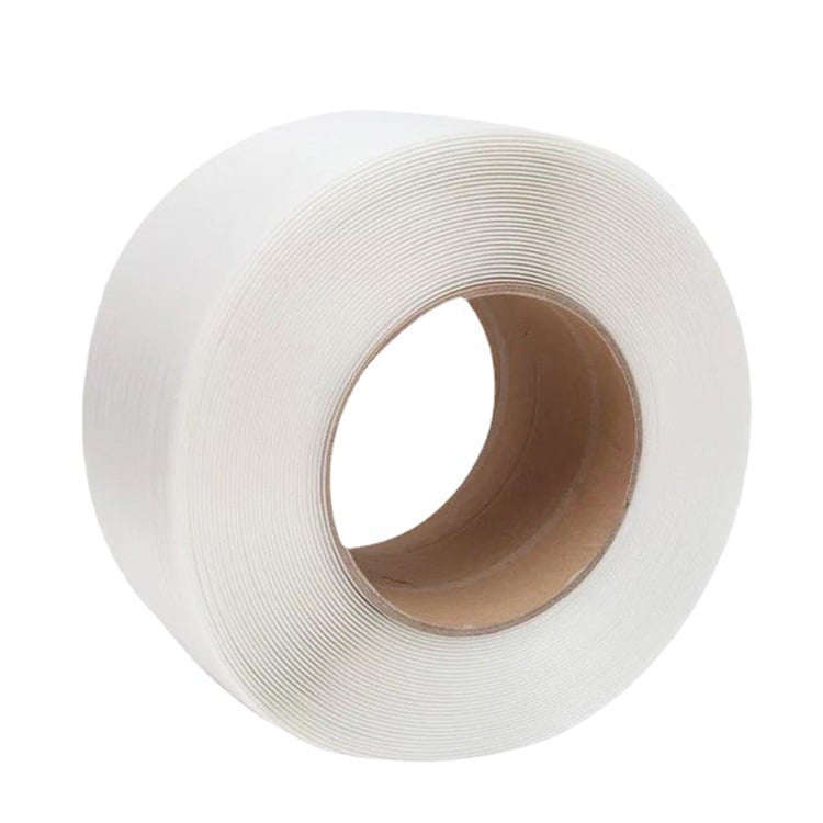 PP caurspīdīgā iepakošanas lente karstā liešanas iekārtai - 0,8 mm biezums, 20 kg vilkšana, 10 kg svars, rūpnieciskā klase, pusautomātiska rokas iekārta