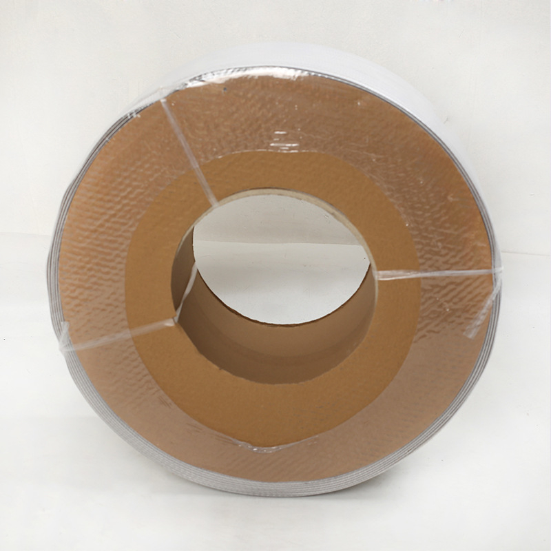 Mašīnas iepakošanas lenta ZX-pp0006, PP materiāls, 0,8 mm biezums, 40 kg izturība, piemērota pusautomātiskām un pilnīgi automātiskām iepakošanas iekārtām