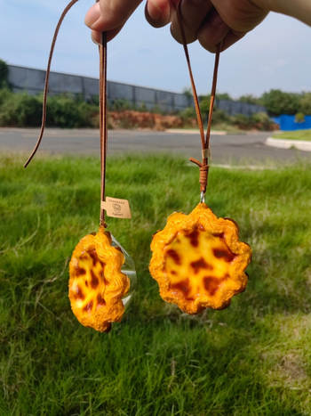 Automobilio pakabukas su saulėgrąžų motyvu, PU medžiaga, gatvės stilius, galinio vaizdo veidrodėlio dekoras