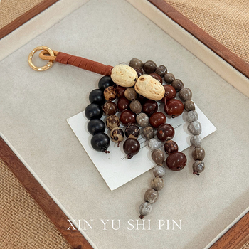 Висулка за чанти, ръчно плетена, флорални мотиви, смесени материали, ретро стил