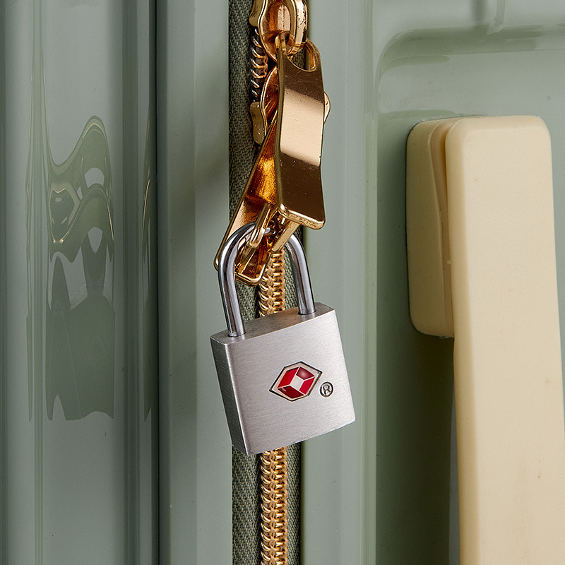Plum Lock TSA20 sigurnosni bravu od aluminijske legure za prtljagu, ruksake, ormariće, ladice, teretanu i putovanja
