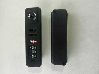 Torch bőröndzár kóddal - Modell 130#; Anyag: műanyag; Bőrönd tartozékok