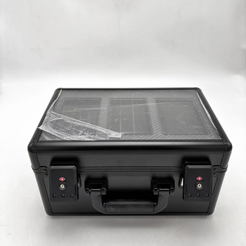 Prenosna kutija za kartice s aluminijskom framom i ABS panelom za PSA/BGS kartice; kapacitet 3 L; nosivost 20 kg; težina 4 kg; prilagodljiva.