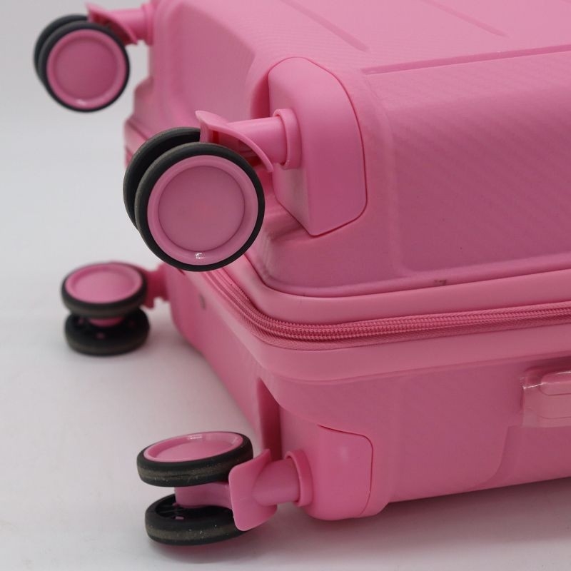 PP куфар със TSA комбинирано заключване, USB порт, разширяем, универсални колела