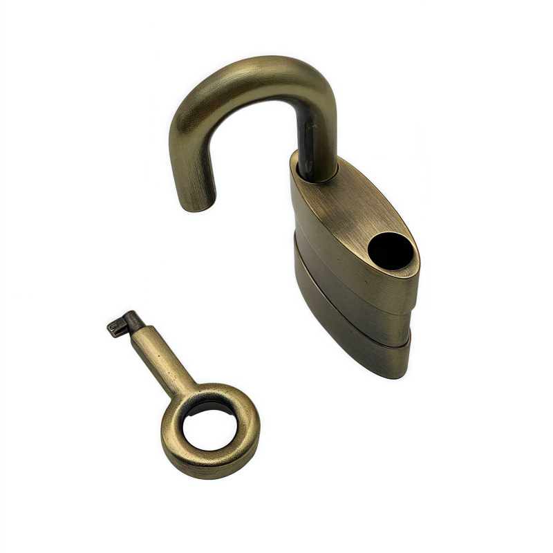 Brava za torbe — metalni hardver, marka Xiao Brigade, model Padlock