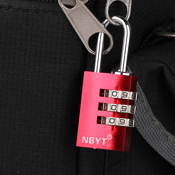 NBYT alumínium mechanikus kódzár táskákhoz, modell E1201; rud vastagsága 3, rudak közötti távolság 9