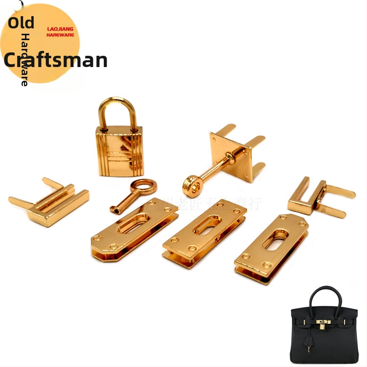 Astoņu detaļu somas riistvara komplekts: griežama slēdzene twist lock, eyelet un atslēga; cinka sakausējums; modelis A078; piemērots bagāžai