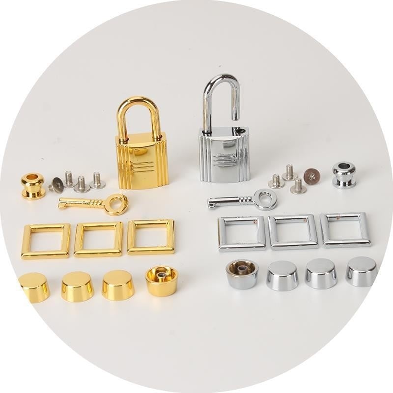 Táska zár – csíkos dizájn, cink ötvözet, fém hardver, márka New beauty