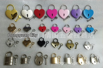 Xinrui Sirds formas atslēga ar dimanta ielikumu pāriem