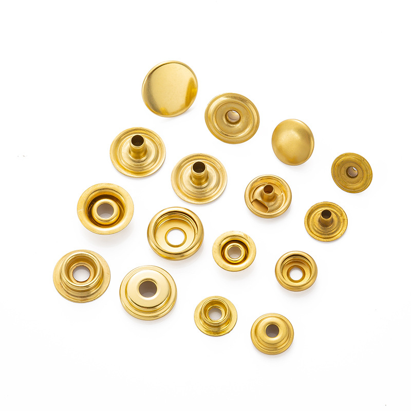 Rankinių aksesuaras: varinis odinis spaustukas su keturiais skyriais, miesto paprastumas, atsparus dėvėjimuisi, Star Fortune Jewelry, pavasaris 2025