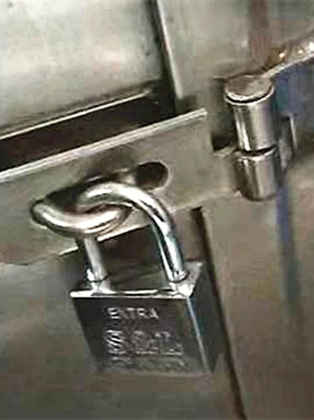 Horizontāla slēdzene no nerūsējoša tērauda, modelis 2,5 collas