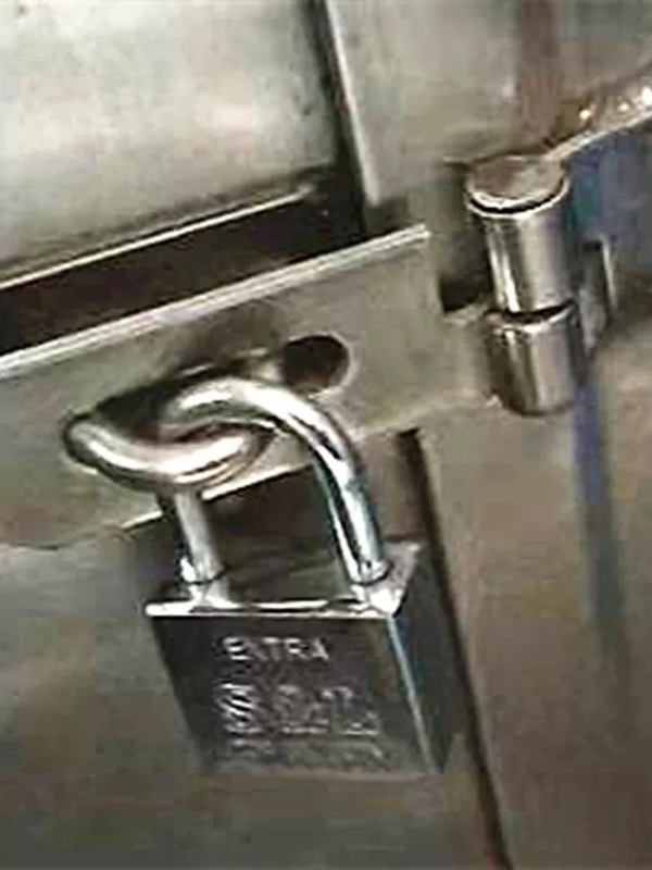 Horizontāla slēdzene no nerūsējoša tērauda, modelis 2,5 collas