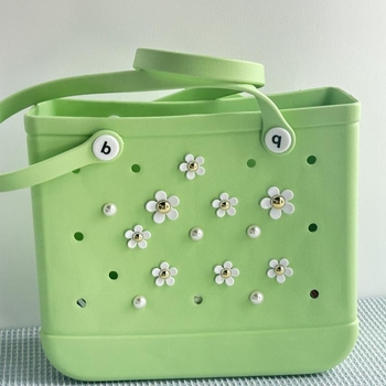 24 vnt. gėlių pakabukai pliažo krepšiams, rankinėms ir perlų krepšiams – ABS medžiaga | Bagažo priedai