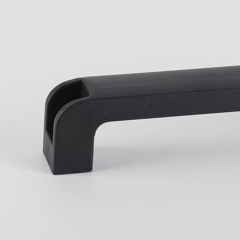 Maner din plastic, în formă de U, pentru dulapuri, montat pe suprafață, pentru uși glisante și sertare, model L90