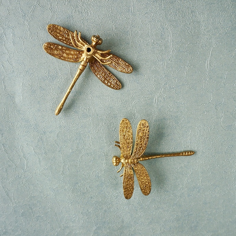 Držač ormara od mesinga s oblikom dragonfly/butterfly, moderni minimalistički stil, završna obrada dewaxing sealing glaze