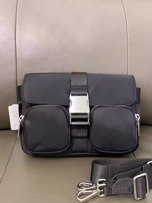 Torba za fotoaparat za bez ogledala kamere s jednom baterijom, vodootporna od najlona, crossbody s zakrivljenim remenima