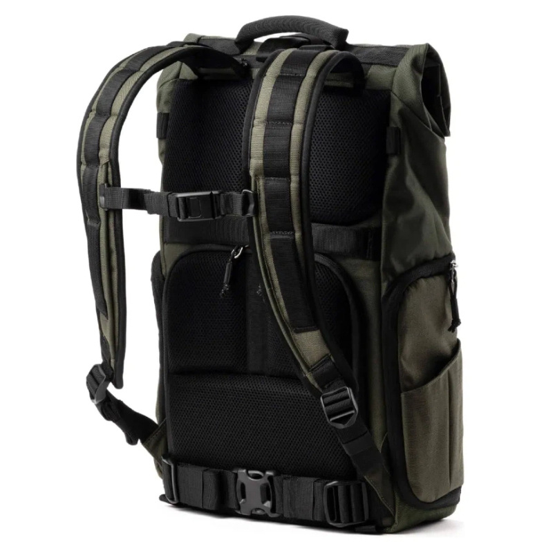 Roll-top foto batoh pre DSLR a bez zrkadlovej kamery, nepremokavý a ľahký, s oblúkovým ramenným popruhom.