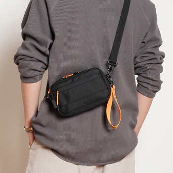 Muška crossbody torba za putovanja - najlon, ultra lagana, vodootporna, podstava od poliestera