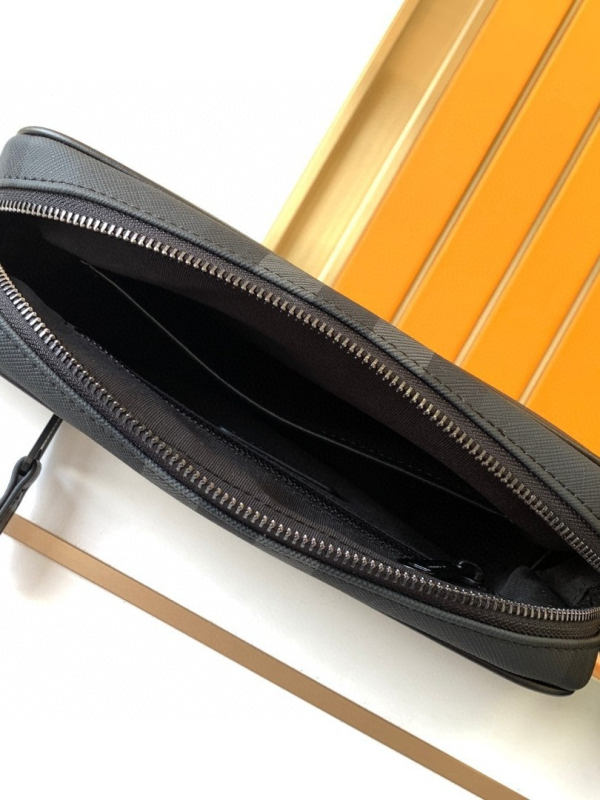 Muška crossbody torba za kameru s kariranim uzorkom, PVC materijal, proljeće 2024, svakodnevna uporaba