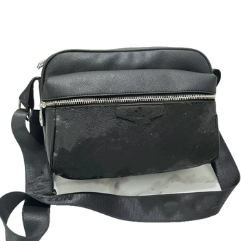 Muška crossbody torba — street fashion stil, PU koža, uzorak s slovima, poliester podstava, proljeće 2025