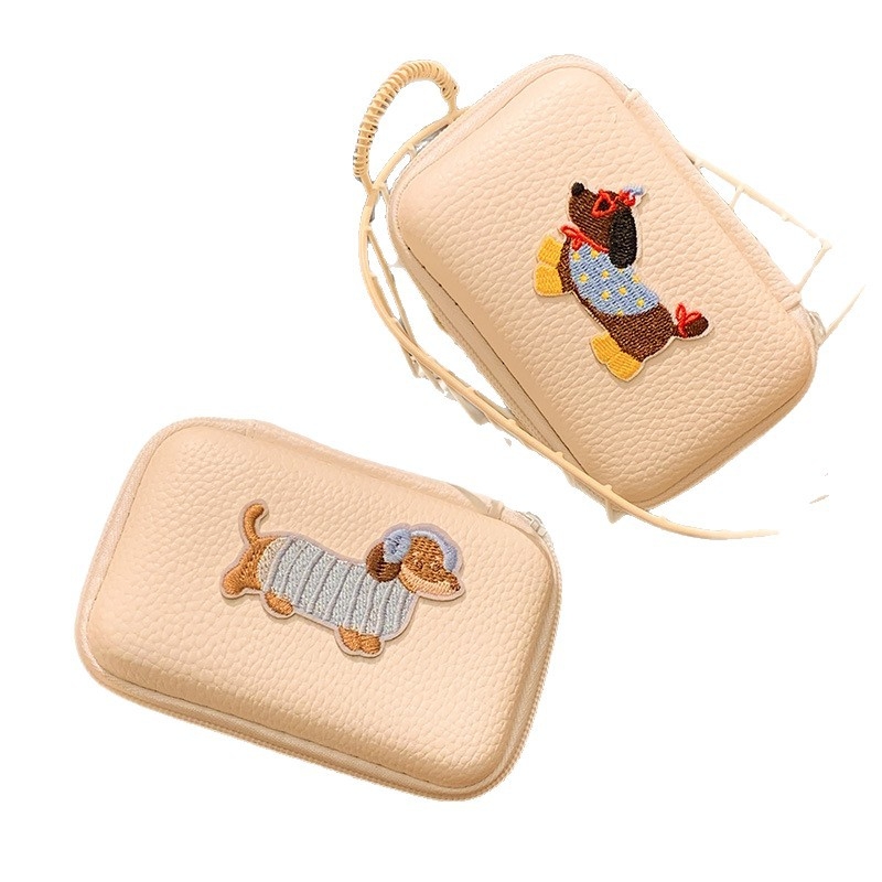 Torba za fotoaparat – životinjski uzorak, antibakterijska funkcija, PU podstava, clutch stil (materijal 20213)