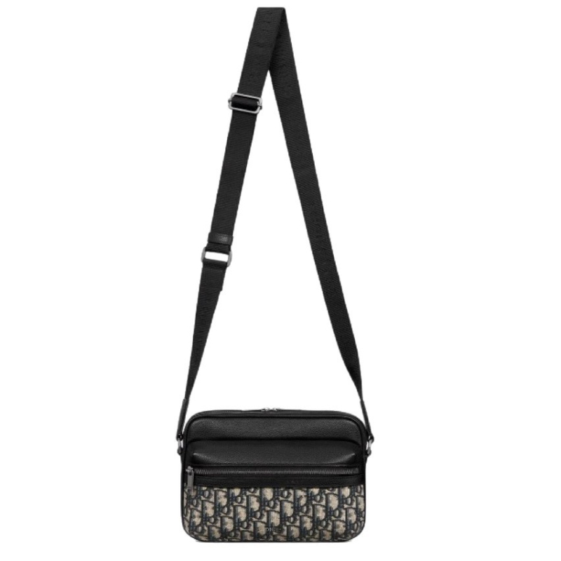 Férfi crossbody táska — Valódi bőr; Modell H27E; Márka: d; 8 hüvelykes laptop befogadására alkalmas; Belső bélés: nylon