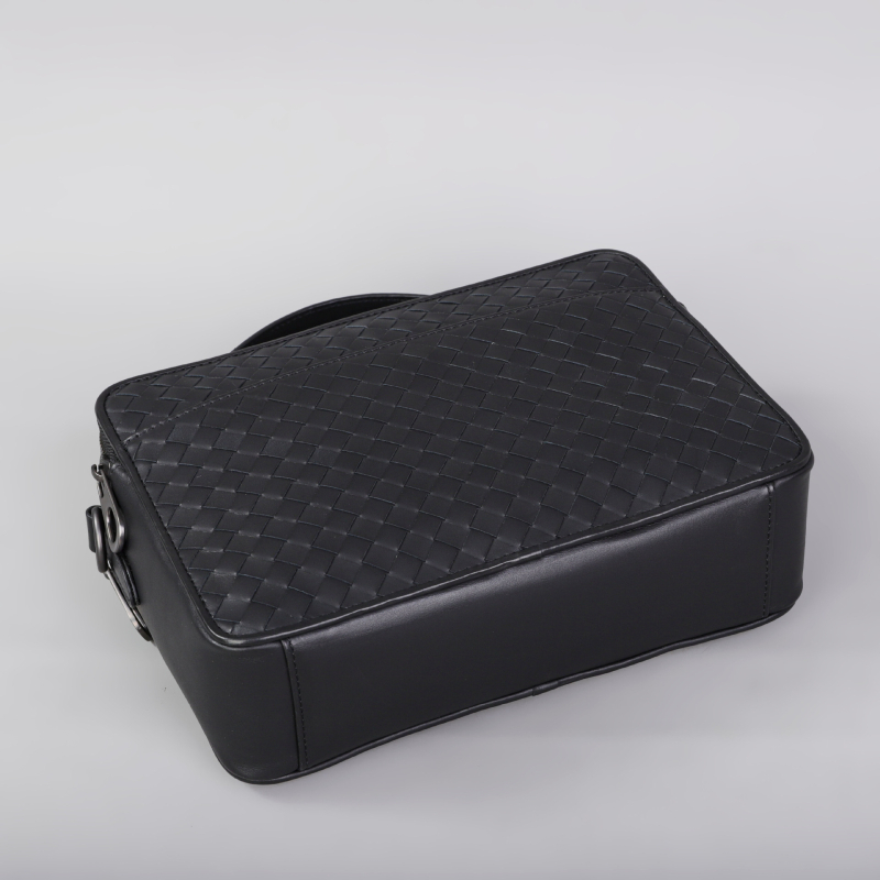 Muška torba od prave kože, ručno tkan detalj, crossbody torba za rame i za fotoaparat