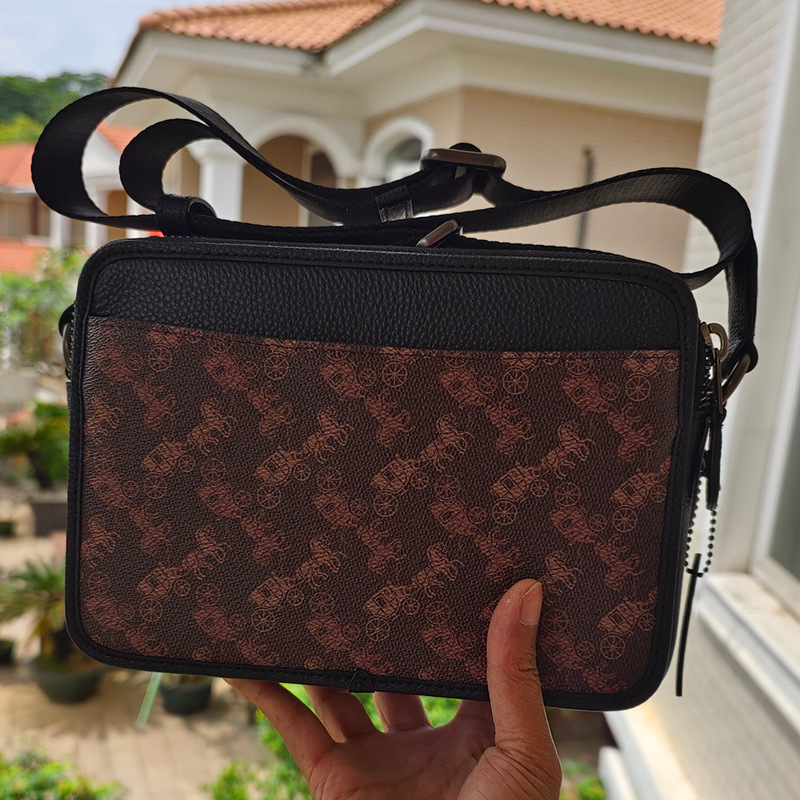 Muška crossbody torba od prave kože, s poliesterom podstavom, proljeće 2025, za svakodnevnu upotrebu