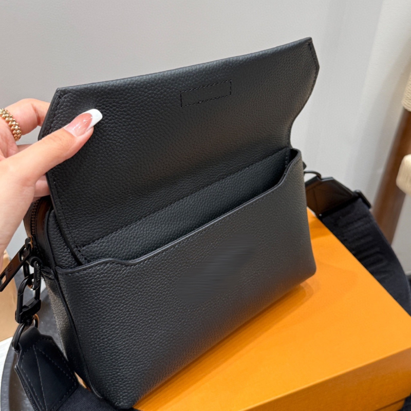 Muška crossbody torba od prave kože, koža prvog sloja, stil rekreacijskog putovanja, proširenje i smanjenje opterećenja