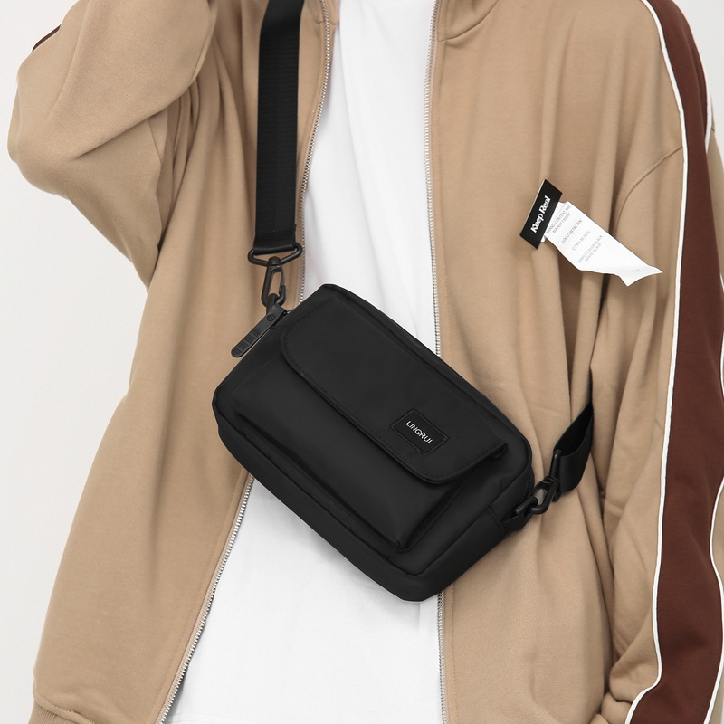 Geantă crossbody pentru bărbați, stil stradal, din nailon, impermeabilă, compartiment interior cu căptușeală din nailon
