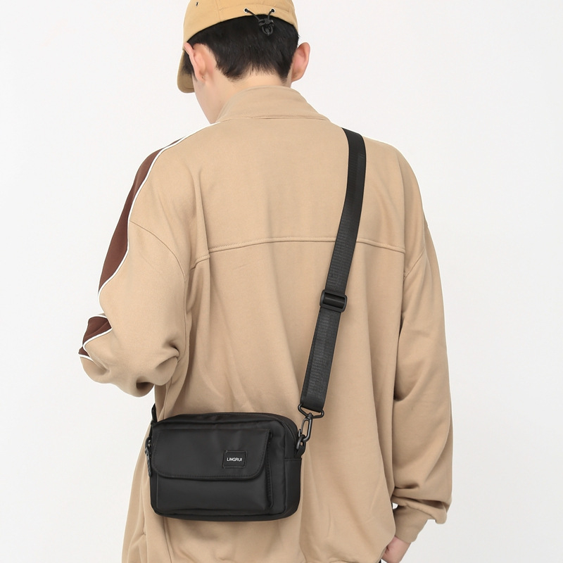 Geantă crossbody pentru bărbați, stil stradal, din nailon, impermeabilă, compartiment interior cu căptușeală din nailon