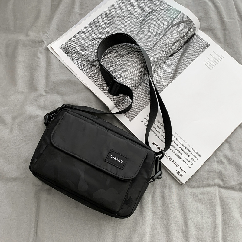 Geantă crossbody pentru bărbați, stil stradal, din nailon, impermeabilă, compartiment interior cu căptușeală din nailon