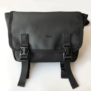 Geantă crossbody pentru bărbați din nylon, închidere cu fermoar, impermeabilă, cu o singură curea, buzunar exterior cu capac