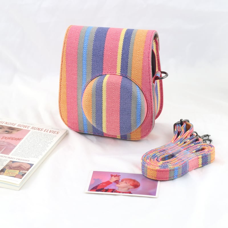 Torba za kameru s prugastim uzorkom, PU koža, crossbody dizajn, kompatibilna s mini11, poliester podstava