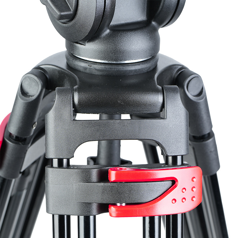 Trepied cu PTZ hidraulic, aliaj de aluminiu, construcție cu 3 secțiuni, încărcare 6–10 kg, model 1802