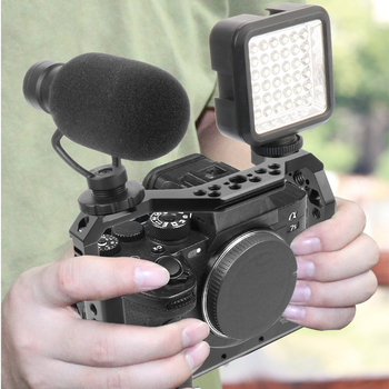 Okvir za Kameru s držakom za Sony A7S3/A7R4/A7R3 — aluminijska legura, 0,25 kg, model BTL-A7S3