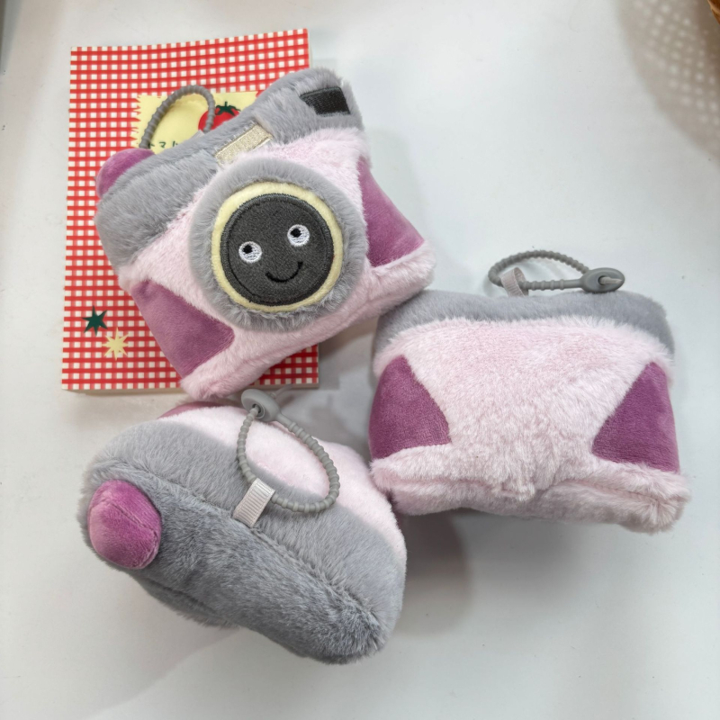 Figurină pluș cu lanț de chei și cameră, pluș scurt, umplutură PP bumbac, pentru vârsta 7–14