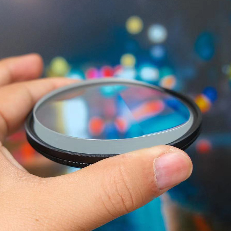 Prizma szűrő DSLR-hez - V1 speciális effektusok, előtér elmosódás, egyoldalú ghosting, 77 mm bajonett, kompatibilis közepes fókusztávolságú objektívekkel