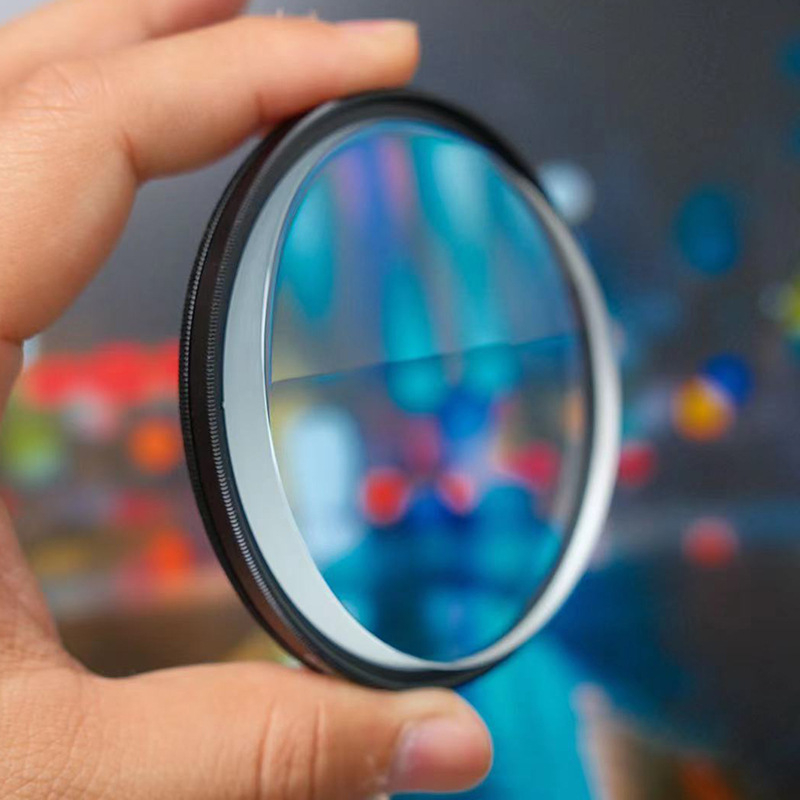 Prizma szűrő DSLR-hez - V1 speciális effektusok, előtér elmosódás, egyoldalú ghosting, 77 mm bajonett, kompatibilis közepes fókusztávolságú objektívekkel