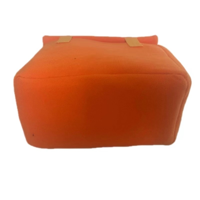 SLR fényképezőgép-táska, ütés- és esésálló kivitel, poliészterből, velúr bélés, stílus: clutch/szabadidős utazás