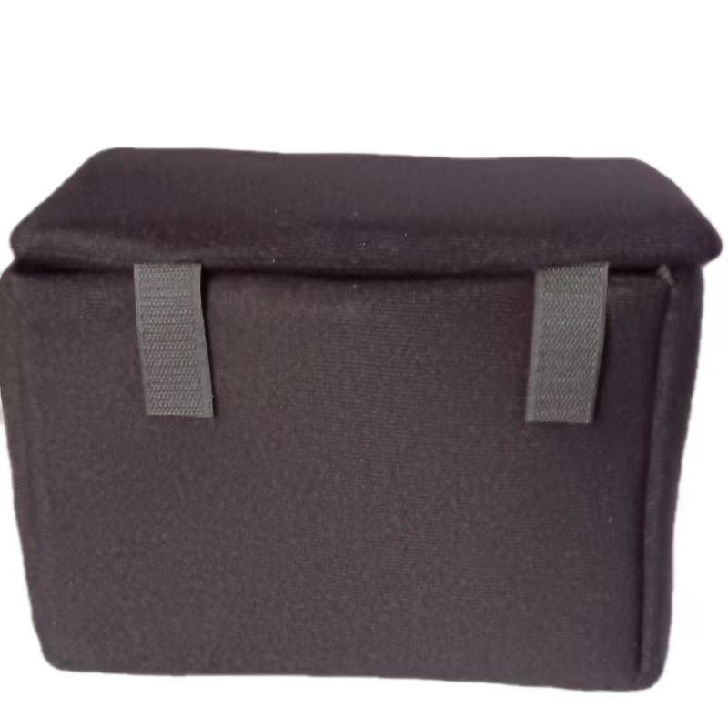 SLR fényképezőgép-táska, ütés- és esésálló kivitel, poliészterből, velúr bélés, stílus: clutch/szabadidős utazás