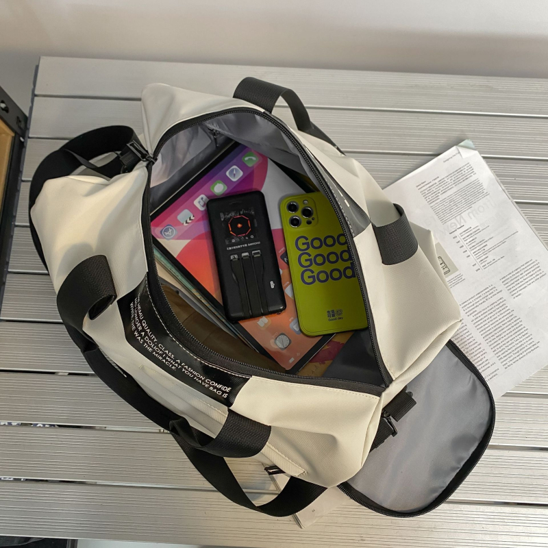 Cross-body sportska torba s odjeljivanjem mokro/suvo, ultra lagana, vodootporna od Oxford tkanine